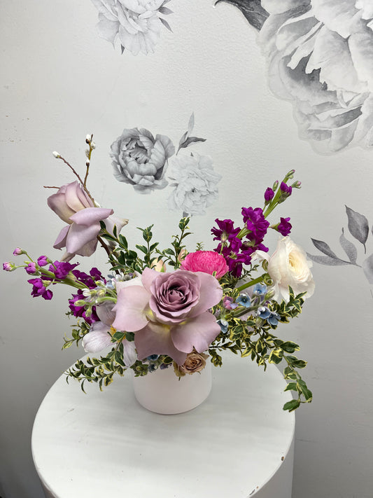 Mother’s Day- small vase arrangement